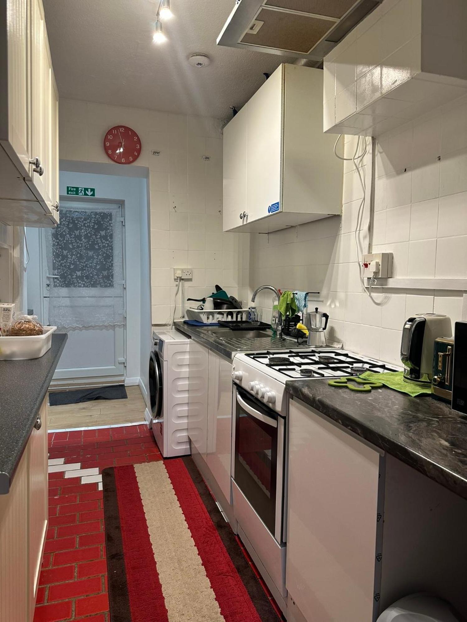 ברומלי Luxury Ensuite 2Nd Studio Flat With Great Views In Keedonwood Road With Fully Own Bathroom Newly Added And Private Kitchenette מראה חיצוני תמונה